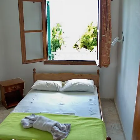 Azalea Megali Ammos (Skiathos)