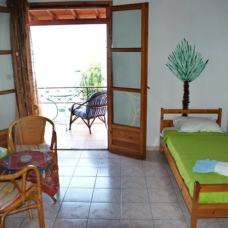 Azalea 3* Megali Ammos (Skiathos)