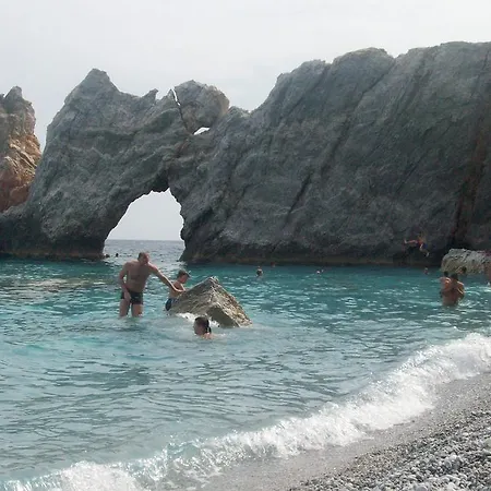 Azalea Megali Ammos (Skiathos)