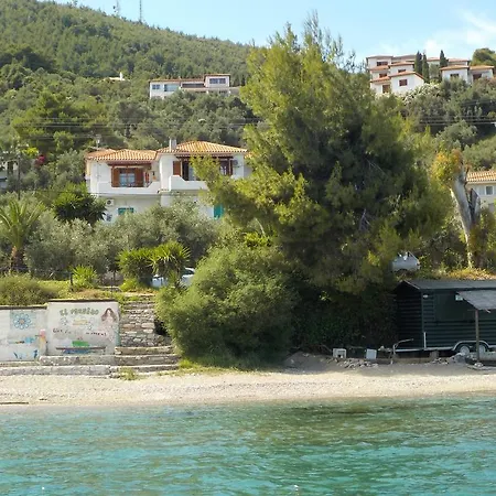Ξενοδοχείο με διαμερίσματα Azalea
