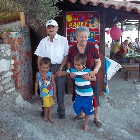 Lejlighedshotel Azalea 3*