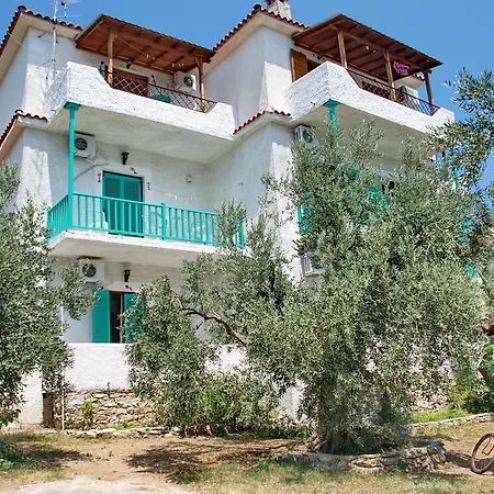 Azalea Lejlighedshotel 3*