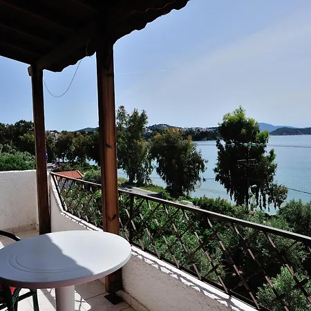 Azalea Lejlighedshotel Megali Ammos (Skiathos)