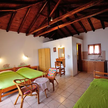 Azalea 3* Megali Ammos (Skiathos)