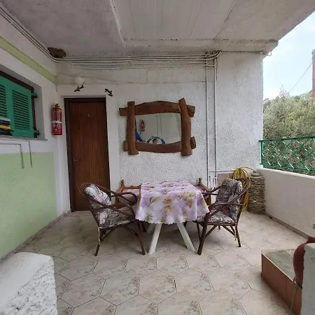 Azalea Апарт-отель