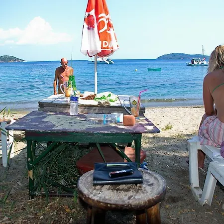 Апарт-отель Azalea 3*