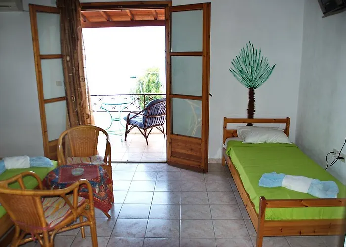 Azalea 3* Megali Ammos (Skiathos)