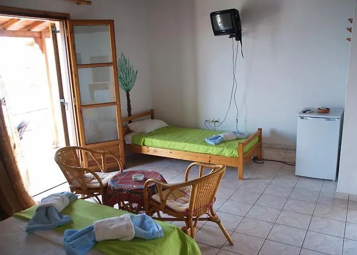 Azalea Aparthotel Megali Ammos (Skiathos)