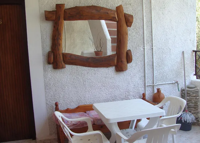 Aparthotel Azalea Megali Ammos (Skiathos)